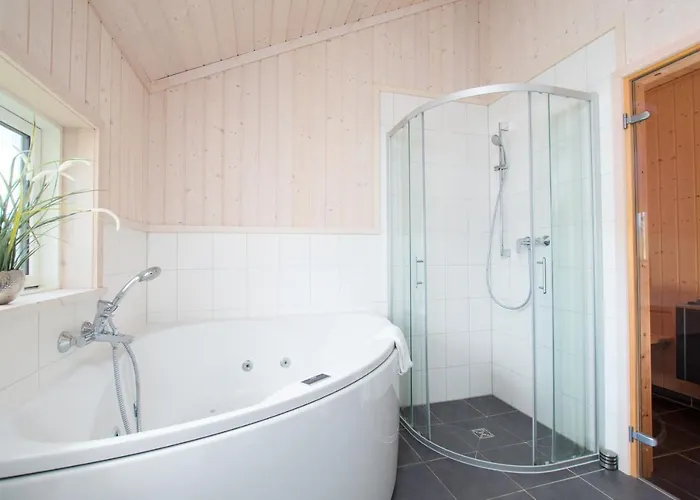 2 Sea C 42 * Großenbrode